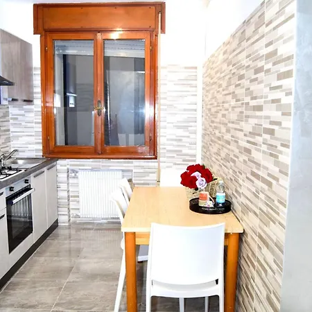Ca Aisha Train Station Venice Guest house *