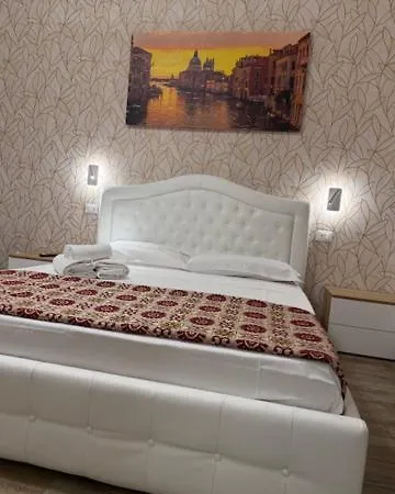 Guest house Ca Aisha Train Station Venice